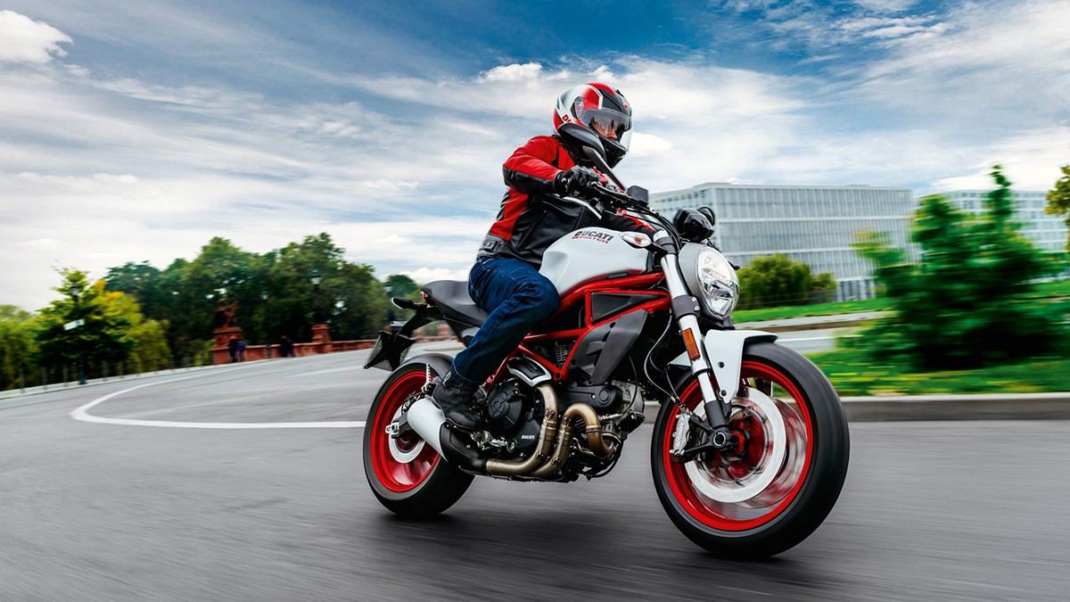 Ducati Monster 797